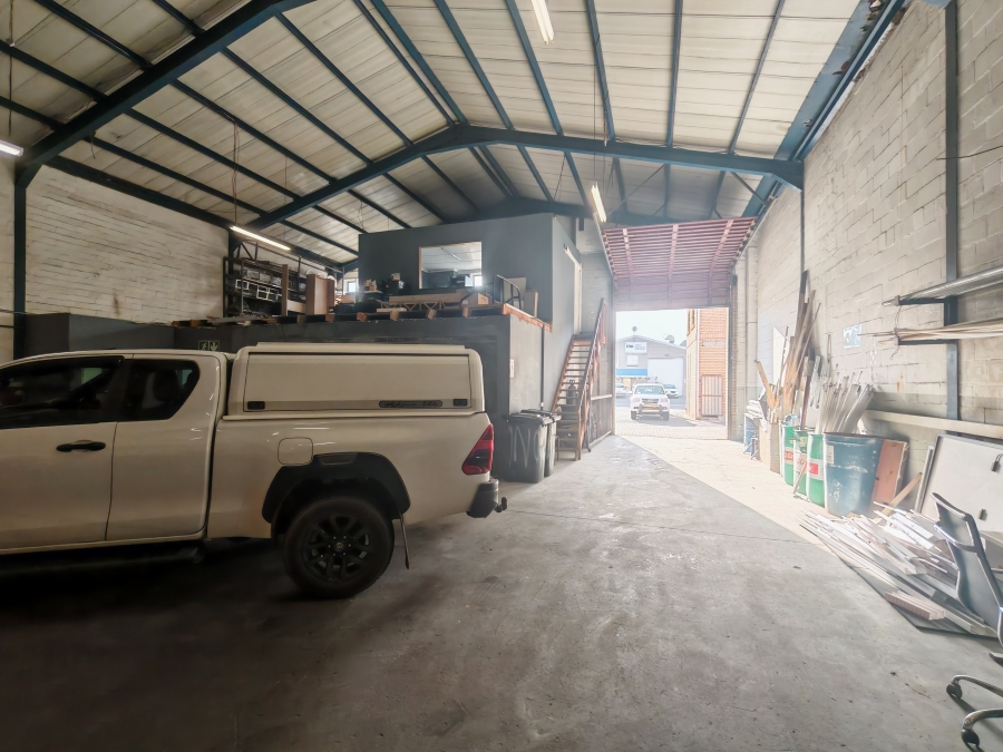To Let commercial Property for Rent in Gants Plaza Western Cape